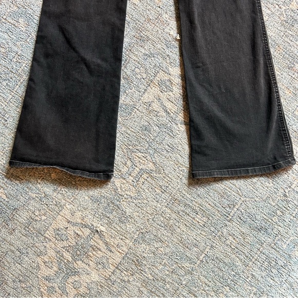 Joe’s Jeans Molly High Rise Jean (yoke style) sz 26 - Picture 4 of 5
